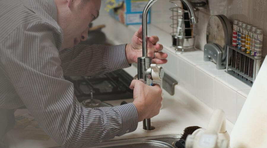 Expert burst pipe repair services in Elsinore, UT